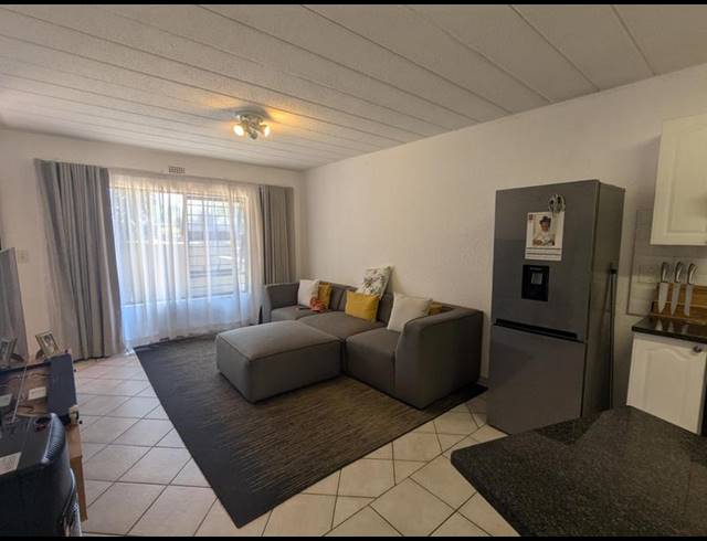 1 BEDROOM APARTMENT FOR SALE IN MORNINGSIDE